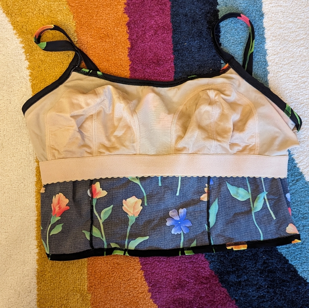 Y2K Cropped Floral Swim Top - Picture 9 of 9